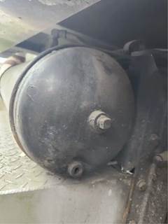 Peterbilt 379 Air Tank