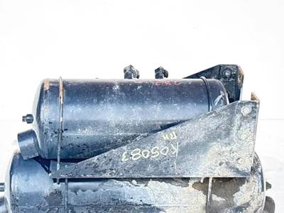 Peterbilt 384 Air Tank