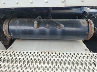 Peterbilt 386 Air Tank