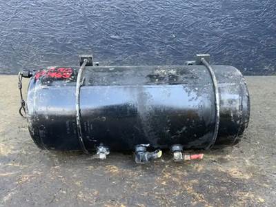 Peterbilt 386 Air Tank