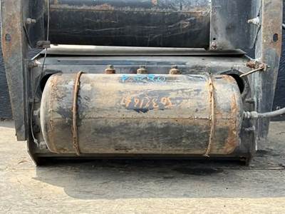 Peterbilt 386 Air Tank