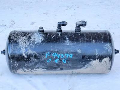 Peterbilt 386 Air Tank