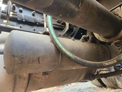 Peterbilt 389 Air Tank