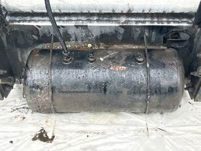 Peterbilt 389 Air Tank