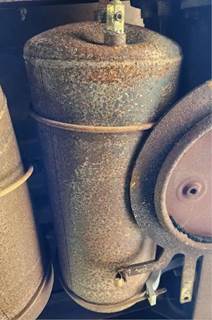 Peterbilt 389 Air Tank
