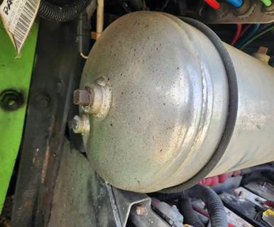 Peterbilt 389 Air Tank