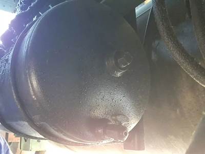 Peterbilt 389 Air Tank