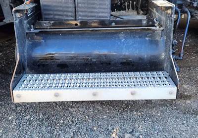 Peterbilt 536 Air Tank