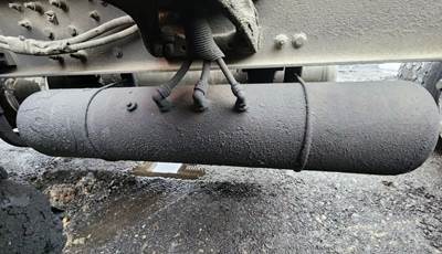 Peterbilt 567 Air Tank