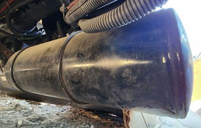 Peterbilt 579 Air Tank