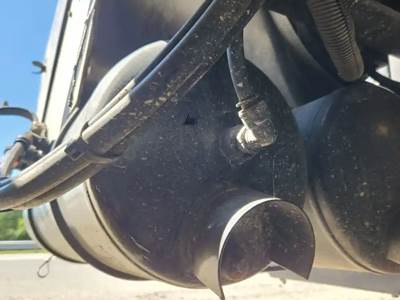 Peterbilt 579 Air Tank