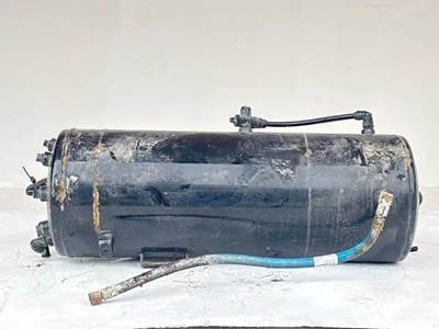 Peterbilt 579 Air Tank