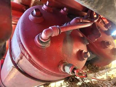 Peterbilt 579 Air Tank