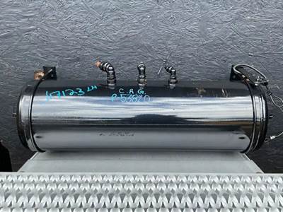 Peterbilt 587 Air Tank