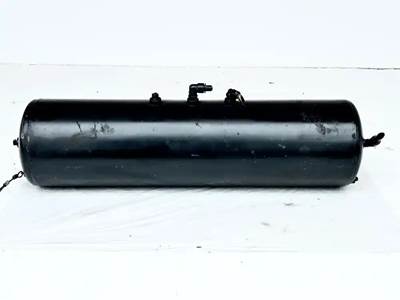 Peterbilt 587 Air Tank