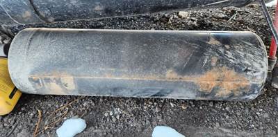 Sterling L7500 Air Tank