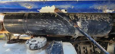 Sterling L9500 Air Tank