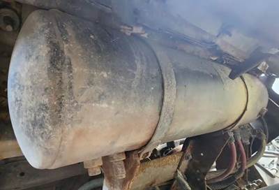 Sterling L9500 Air Tank