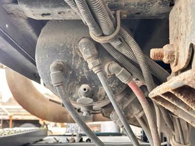 Sterling L9500 Air Tank