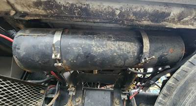 Sterling L9500 Air Tank