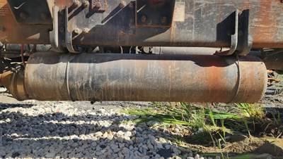 Sterling L9500 Air Tank