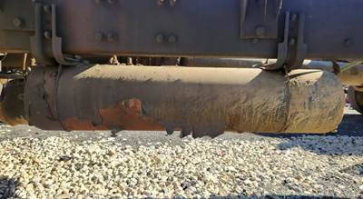 Sterling L9500 Air Tank