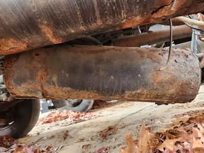 Sterling LT8500 Air Tank