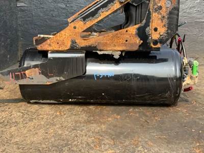 Volvo VNL Air Tank