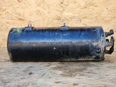 Volvo VNL Air Tank