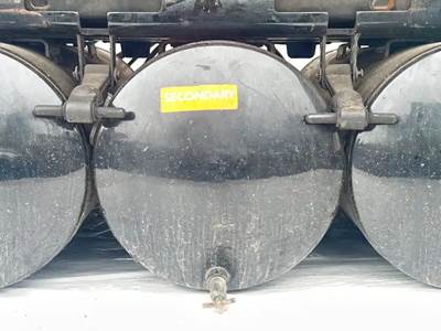 Volvo VNL Air Tank