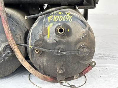 Volvo VNL Air Tank