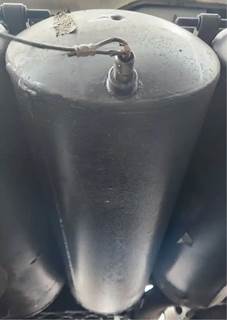 Volvo VNL Air Tank