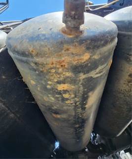 Volvo VNL Air Tank