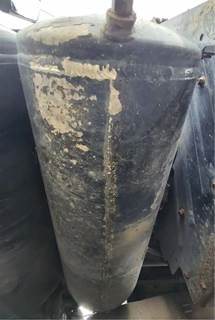 Volvo VNL Air Tank