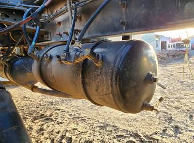Western Star 4900SA Air Tank for a 2012 Western Star 4900 SA