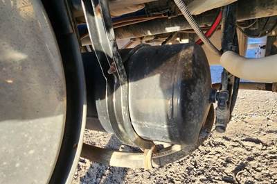 Western Star 4900SA Air Tank for a 2012 Western Star 4900 SA