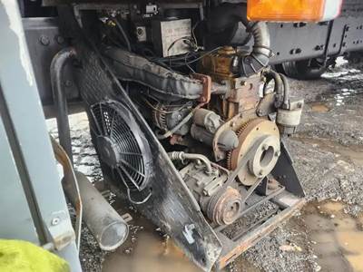 RigMaster MTS-T4-LG200 Auxiliary Power Unit (APU) for a 2007 Freightliner M2 112 Medium Duty