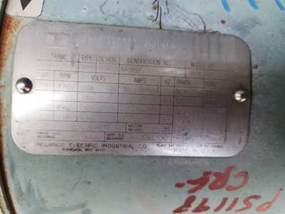 Thermo King Auxiliary Power Unit (APU) for a 2004 Sterling ACTERRA