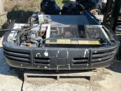 Thermo King Auxiliary Power Unit (APU) for a 2013 Hino 338