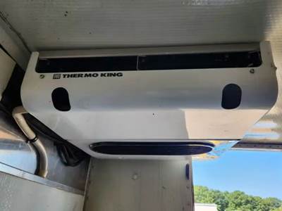 Thermo King Auxiliary Power Unit (APU) for a 2016 Hino 338