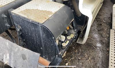 Thermo King TRIPAC EVOLUTION (DIESEL) Auxiliary Power Unit (APU) for a 2015 International PROSTAR