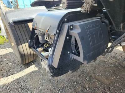 Thermo King TRIPAC EVOLUTION (DIESEL) Auxiliary Power Unit (APU) for a 2020 Freightliner Cascadia 125