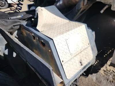 Thermo King TRIPAC EVOLUTION (DIESEL) Auxiliary Power Unit (APU) for a 2013 Freightliner Cascadia 125