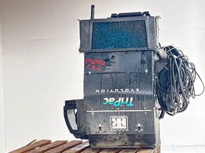 Thermo King TRIPAC EVOLUTION (DIESEL) Auxiliary Power Unit (APU) for a 2015 Freightliner Cascadia 132