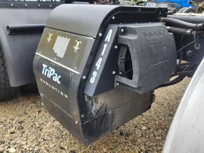 Thermo King TRIPAC EVOLUTION (DIESEL) Auxiliary Power Unit (APU) for a 2015 International PROSTAR