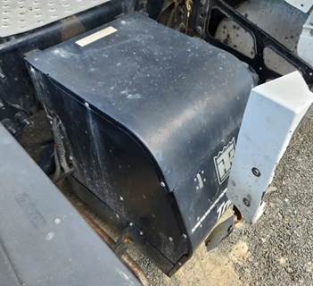 Thermo King TRIPAC EVOLUTION (DIESEL) Auxiliary Power Unit (APU) for a 2021 Freightliner Cascadia 126