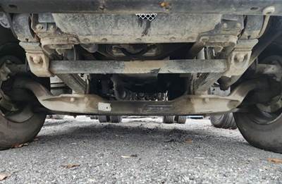 Ford F-750 Front Axle Assembly