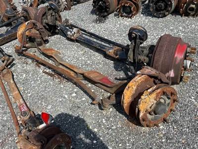 Ford F-800 Front Axle Assembly for a 1995 Ford F800