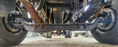 Ford L8000 Front Axle Assembly