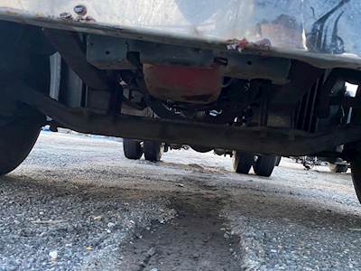 Freightliner Cascadia 113 Front Axle Assembly